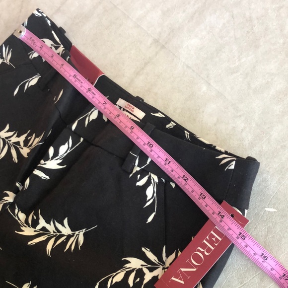 Merona Woman’s Classic Ankle Black White Leaf Print Slim Fit Pants Size 2 - Picture 8 of 15